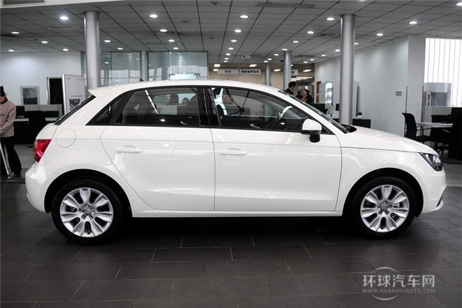 2014款 30 TFSI Sportback時尚型