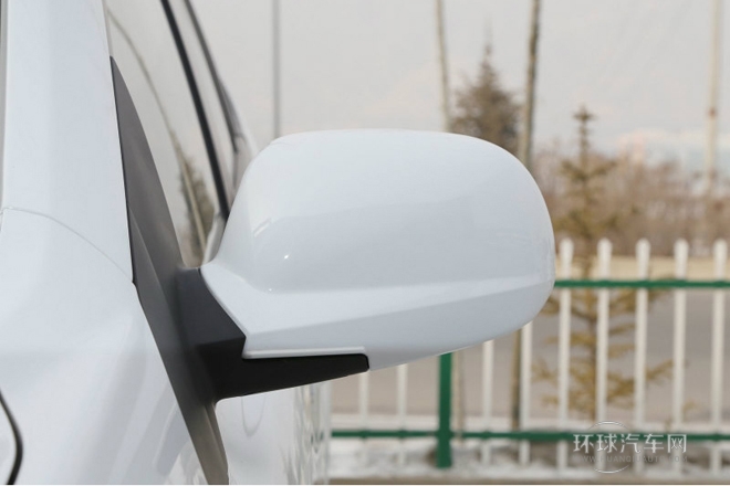 2014款 1.8T 2WD 自動勝域特裝版