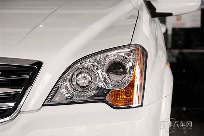 2014款 1.8T 4WD 自動豪域特裝版