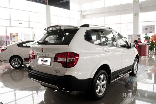 2014款 1.8T 4WD 自動豪域特裝版