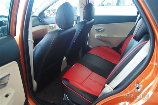 2013款 兩廂 1.5L AMT銳意版