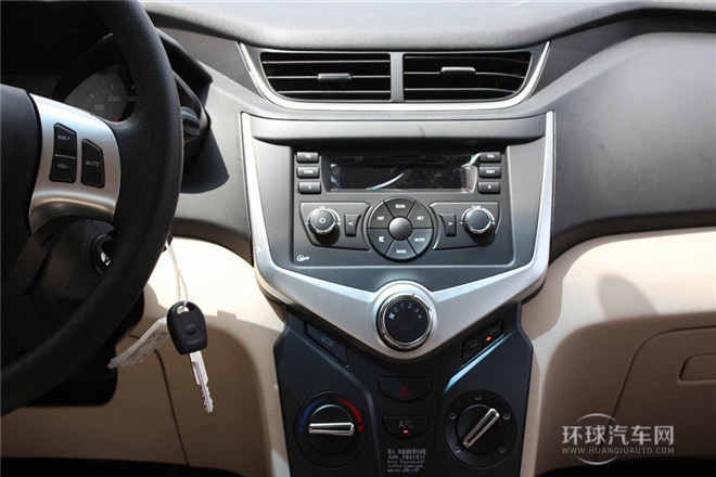 2013款 兩廂 1.5L AMT銳意版