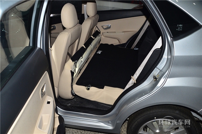 2013款 掀背 1.5L AMT銳意版