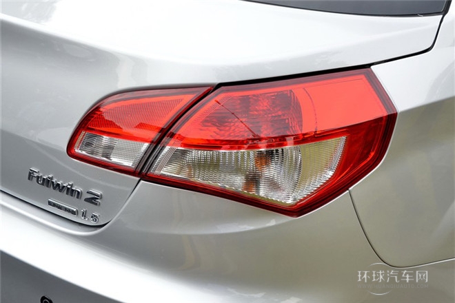 2013款 掀背 1.5L 手動暢意版