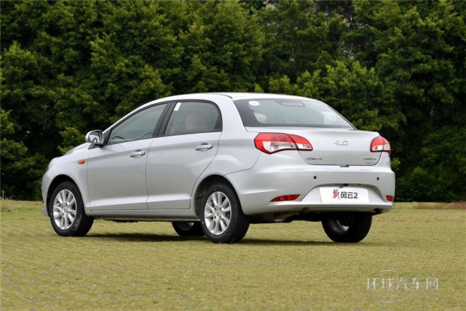 2013款 掀背 1.5L 手動(dòng)暢意版