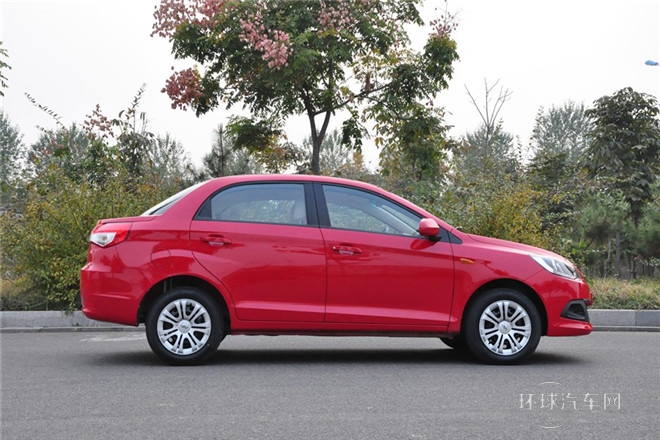 2013款 掀背 1.5L 手動(dòng)快意版