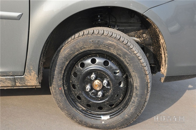 2012款 1.0L 手動(dòng)標(biāo)準(zhǔn)型