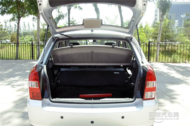 2012款 1.0L 手動數(shù)智導(dǎo)航版