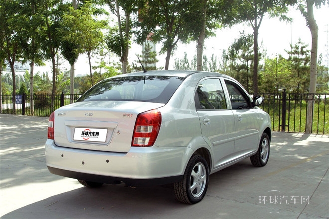 2012款 1.0L 手動數智導航版