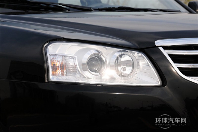 2012款 1.5L 手動(dòng)豪華型