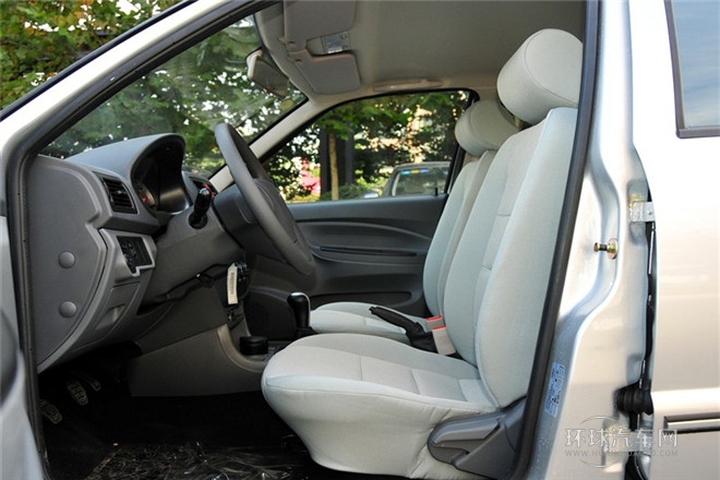 2012款 1.5L 手動舒適型