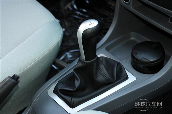 2012款 1.5L 手動(dòng)舒適型