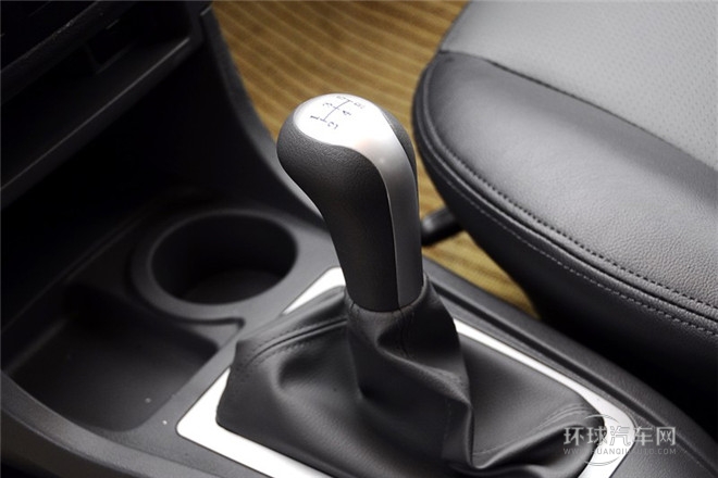 2012款 1.5L 手動尊貴型