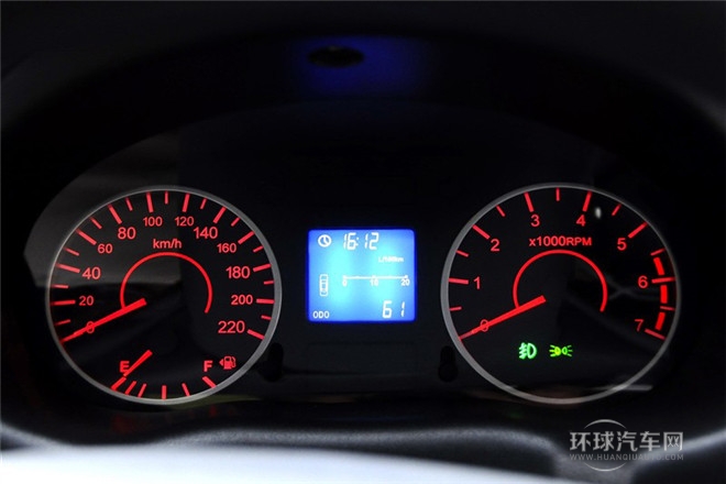 2012款 1.5L 手動尊貴型