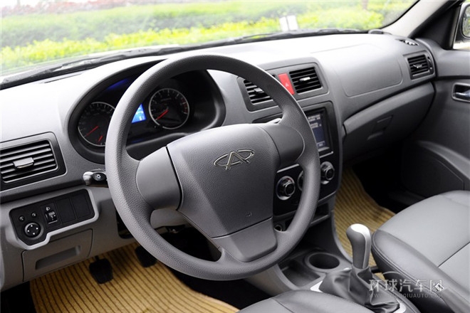 2012款 1.5L 手動尊貴型