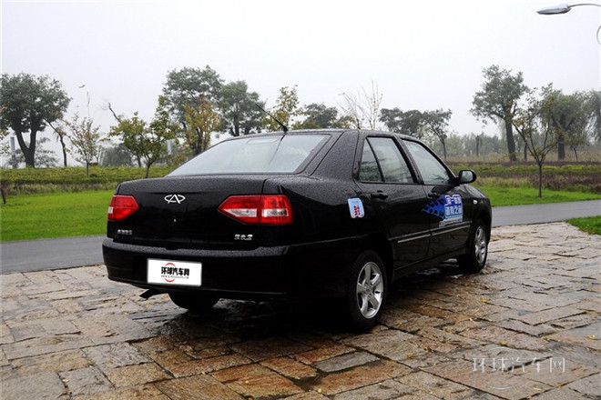 2012款 1.5L 手動尊貴型