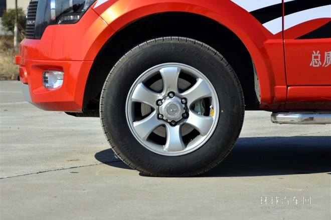 2014款 2.4L 四驅(qū)舒適型