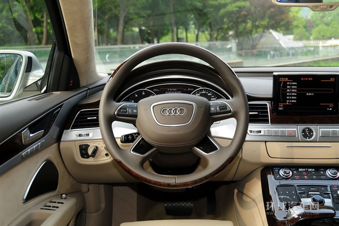 2014款 A8L 60 TFSI quattro專享型