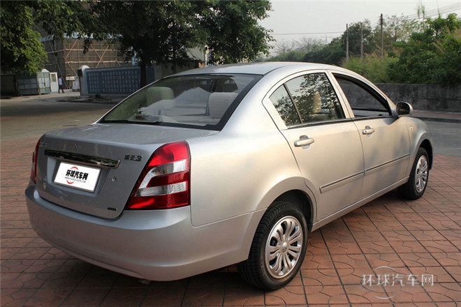 2010款 1.5L 手動舒適型