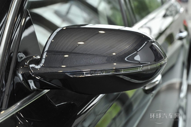 2014款 A8L 60 TFSI quattro豪華型