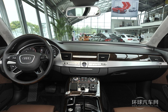 2014款 A8L 60 TFSI quattro豪華型