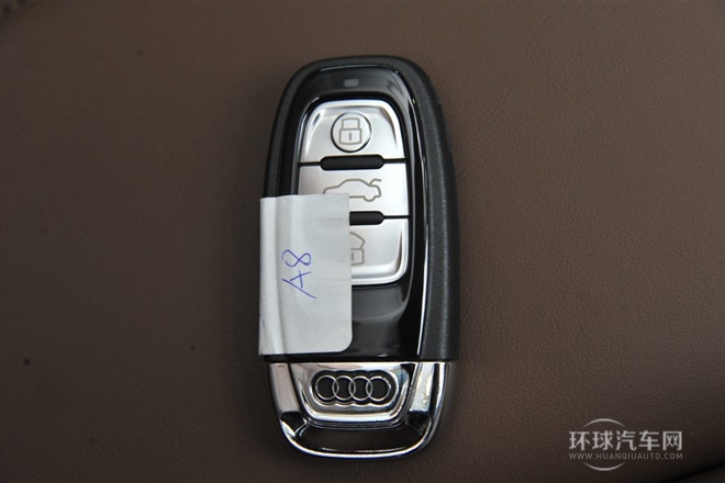2014款 A8L 60 TFSI quattro豪華型