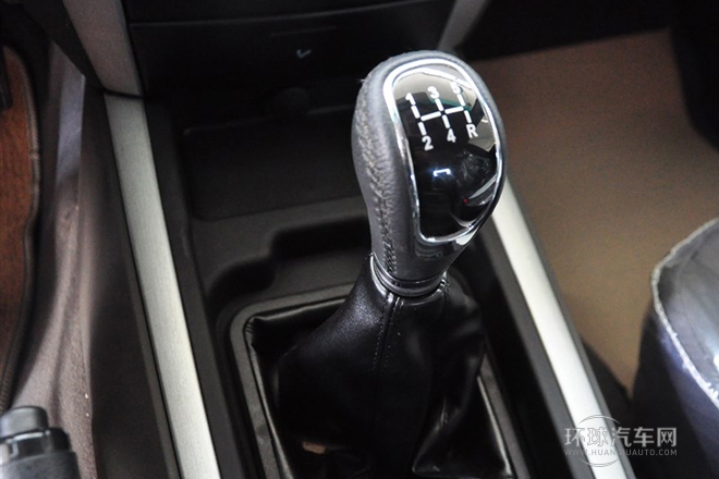 2014款 3.2T 兩驅舒適型