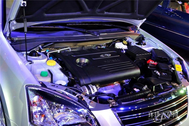 2010款 2.0L 自動豪華型