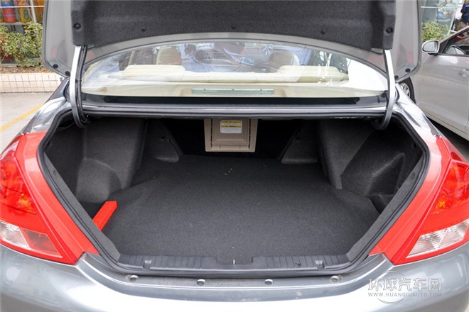 2012款 1.8L CVT導航版