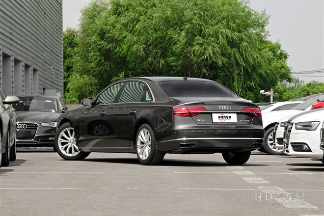 2014款 A8L 50 TFSI quattro豪華型