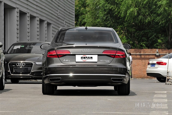 2014款 A8L 50 TFSI quattro豪華型