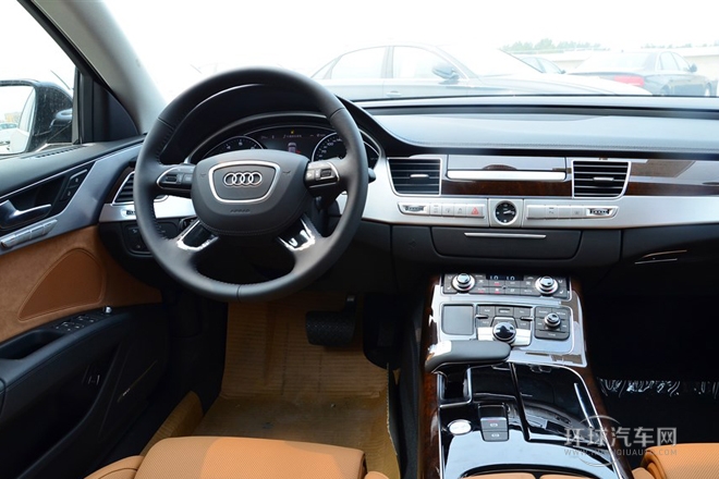 2014款 A8L 45 TFSI quattro專享型