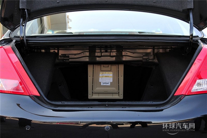 2012款 1.8L 手動豪華版