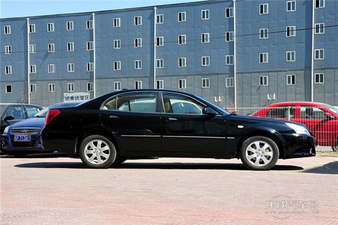 2012款 1.8L 手動(dòng)豪華版