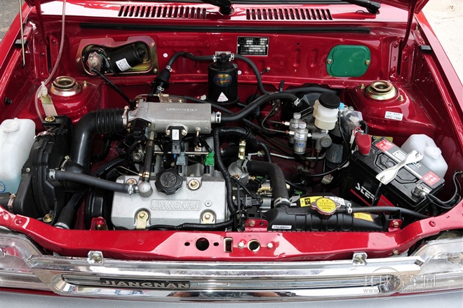 2010款 0.8L 尊貴型