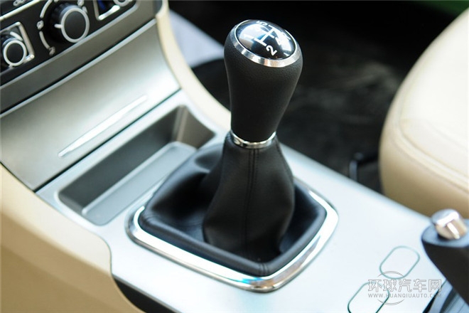 2012款 1.8L 手動舒適版