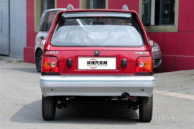 2010款 0.8L 尊貴型