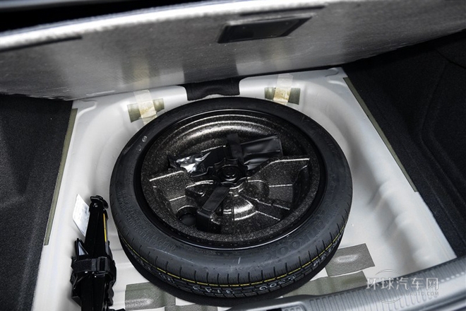 2014款 Limousine 35 TFSI 時尚型