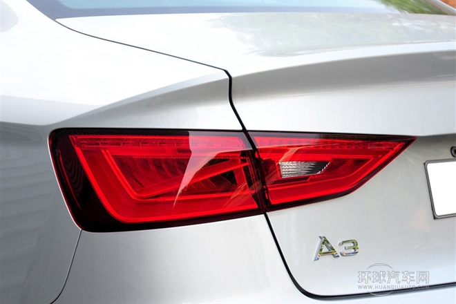 2014款 Limousine 35 TFSI 舒適型