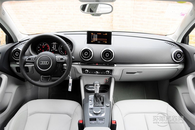 2014款 Limousine 35 TFSI 舒適型