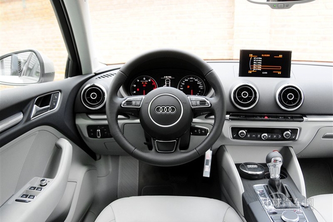2014款 Limousine 35 TFSI 舒適型