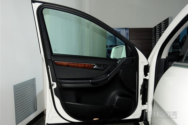 2011款R300L豪華版