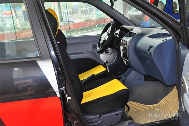 2010款 1.3L 舒適型