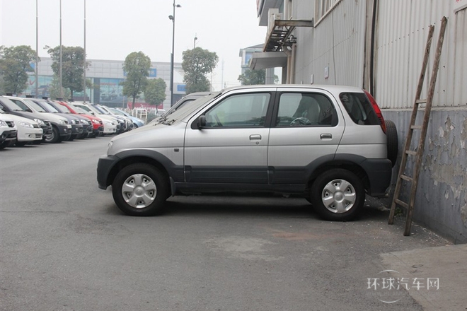 2010款 1.5L 舒適型