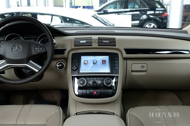 2014款R400 4MATIC商務版