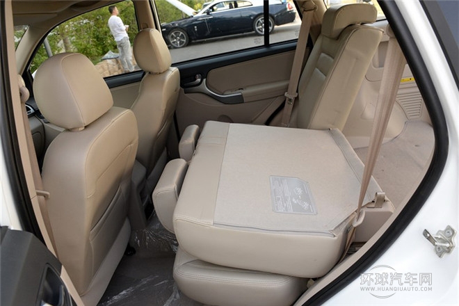 2014款 1.6L 手動(dòng)尊尚版