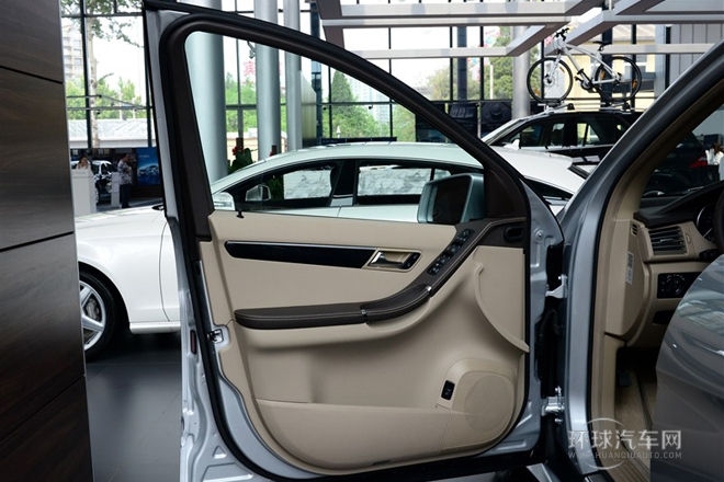 2014款R400 4MATIC商務版