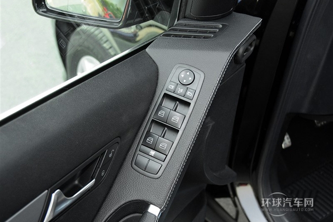 2014款R320 4MATIC商務版