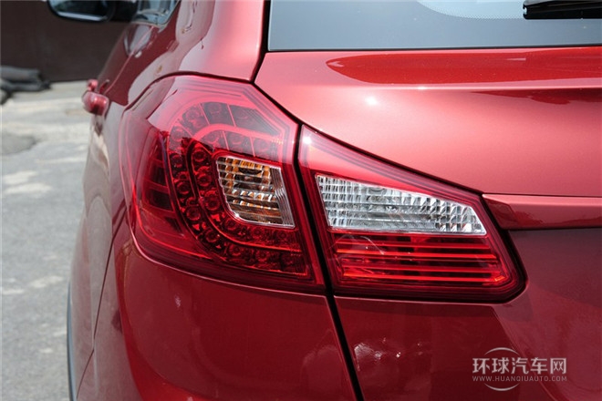 2014款 2.0L 手動家悅版