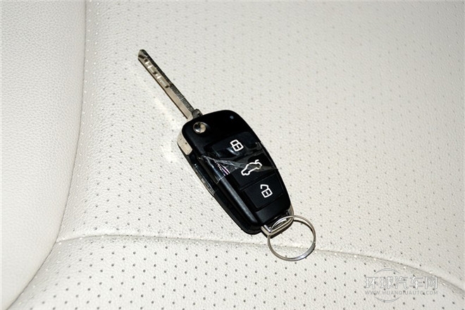 2014款 2.0L 手動家尊版